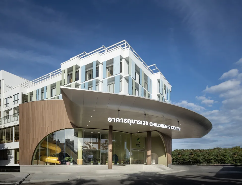 Ekachai International Hospital abroad