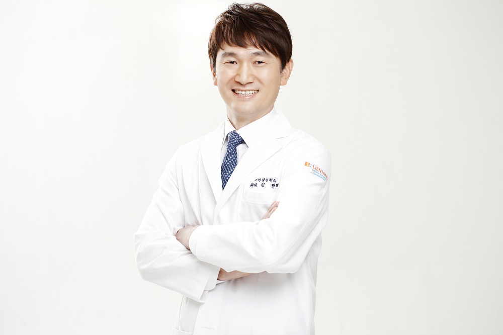Доктор Doctor Kim Jong Bae